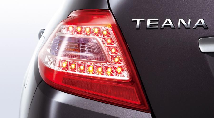  Nissan Teana 2012 года  (JP) (фото 22 из 36)